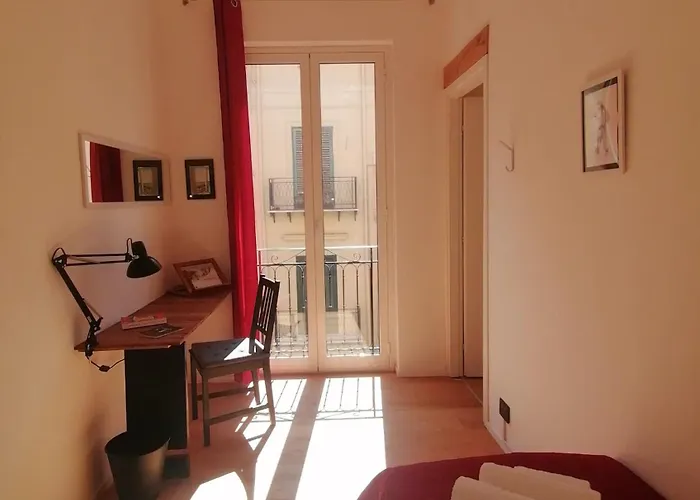 Azizo, La Gialla
